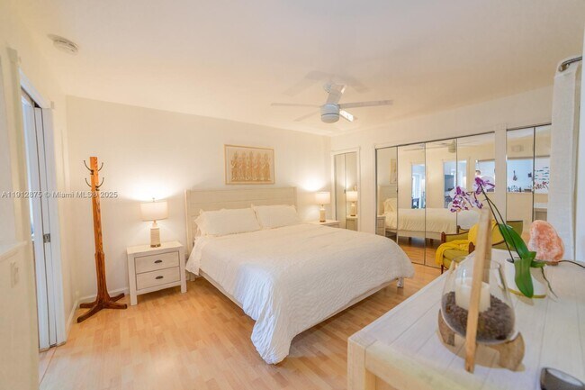 Building Photo - 1605 S US Hwy 1