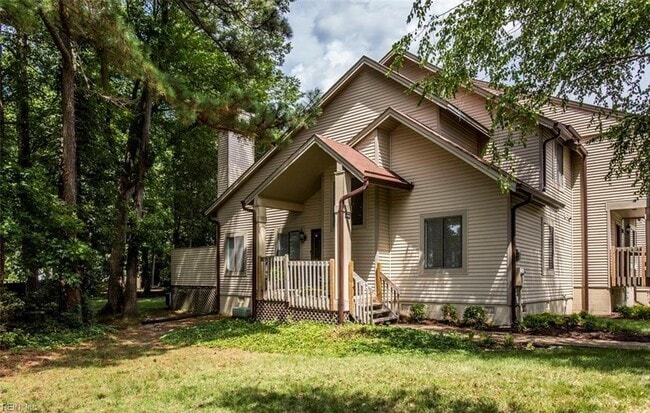 Primary Photo - 124 Inland View Dr