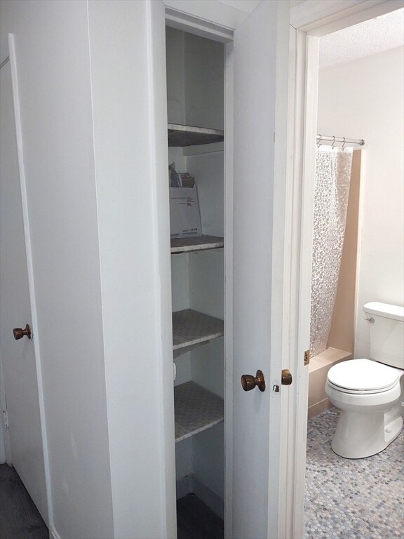 Building Photo - 3 Leonard Rd