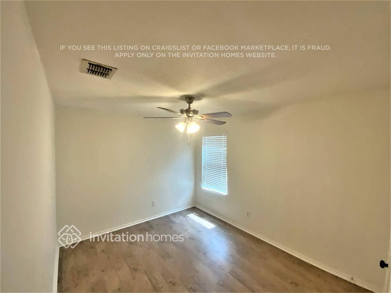 Building Photo - 1416 Castle Ridge Rd