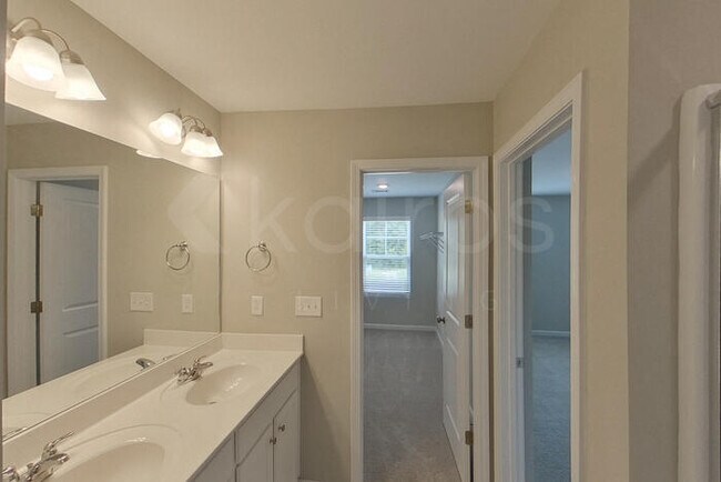 Building Photo - 7259 Foggy River Dr