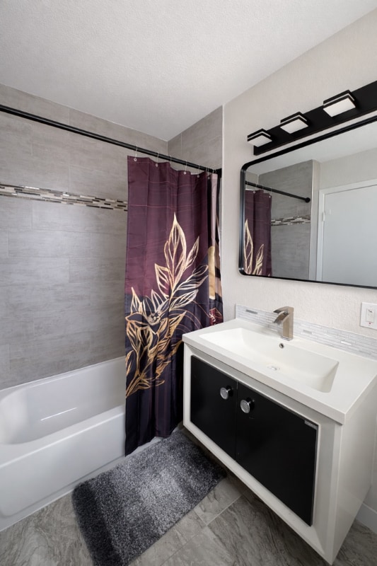 Building Photo - 1595 Palma Vista Ave