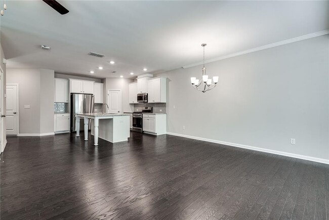 Building Photo - 554 Elm Bluff Way