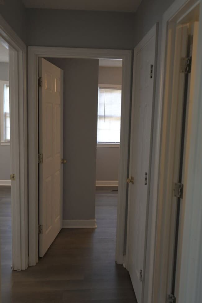 Building Photo - 2BR/2BA Home with Patio & Pet Friendly in ...