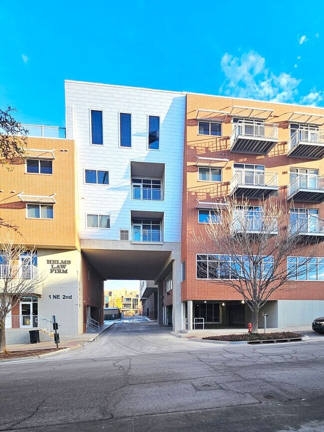 Primary Photo - Downtown Living