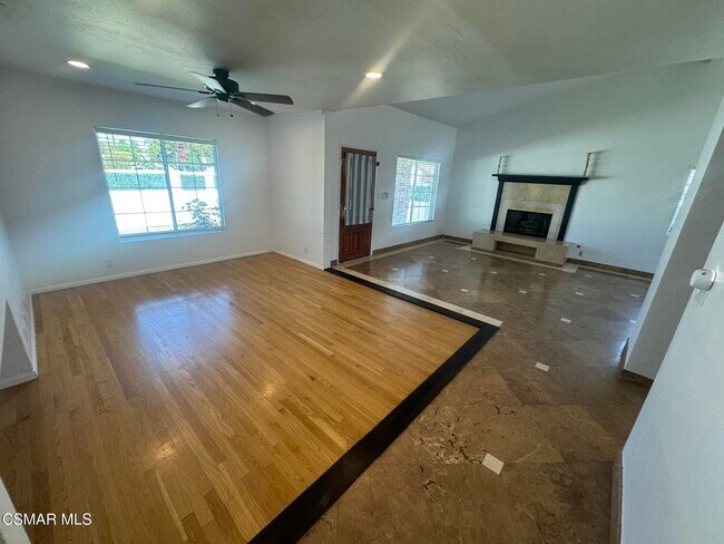 Building Photo - 7358 Jumilla Ave