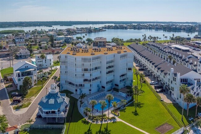 Building Photo - 17980 Gulf Blvd