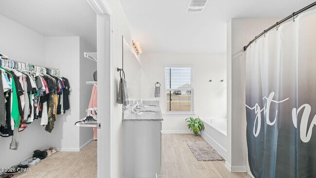 Building Photo - 217 Hodges Bayou Plantation Blvd