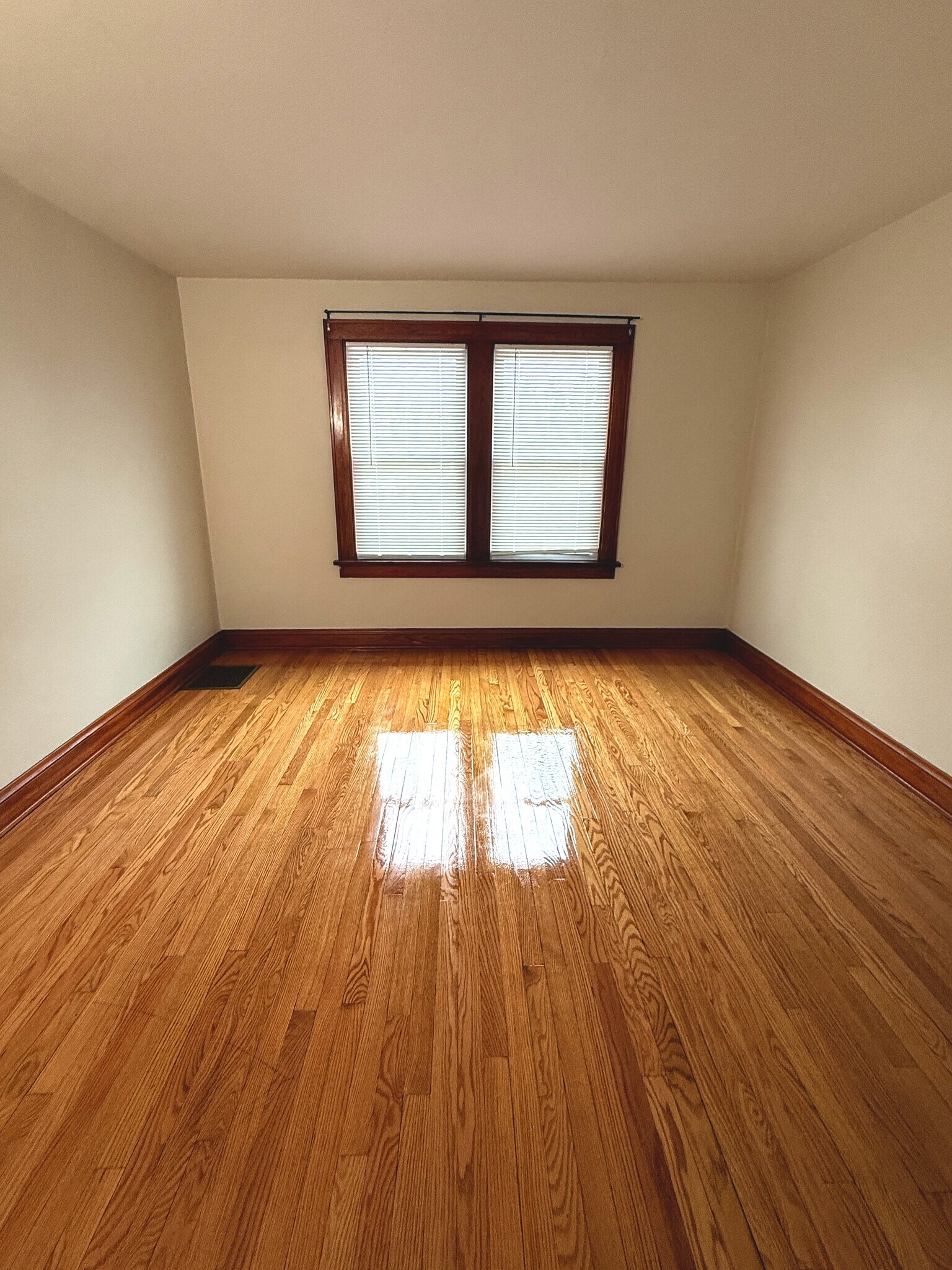 Building Photo - 1617 Jackson St