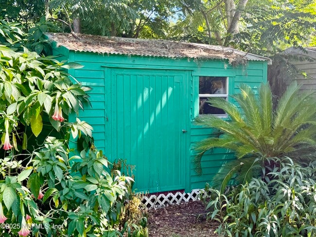 Building Photo - 1129 Alcala Dr