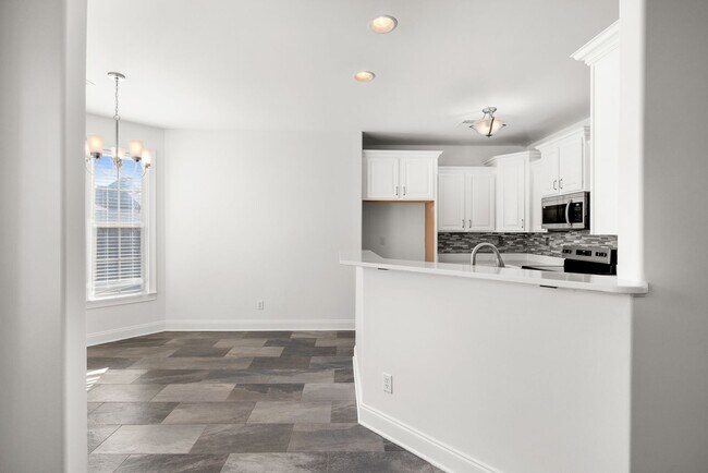 Building Photo - Completely Renovated 4bd/2ba in Olive Branch