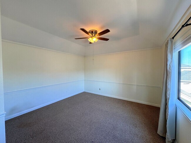 Building Photo - Beautiful Home in Gated Community - Near Beach  - Off Poinsettia Carlsbad