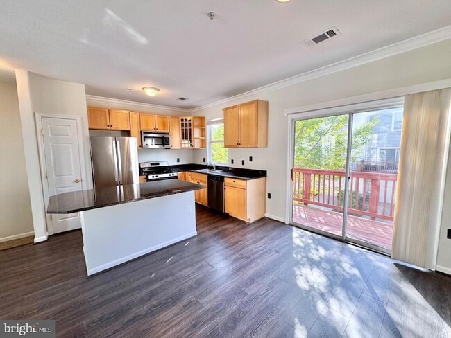 Building Photo - 21842 Jarvis Square