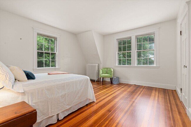 Building Photo - 81 Avalon Rd