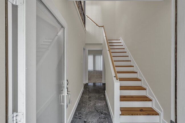 Building Photo - 1503 California St