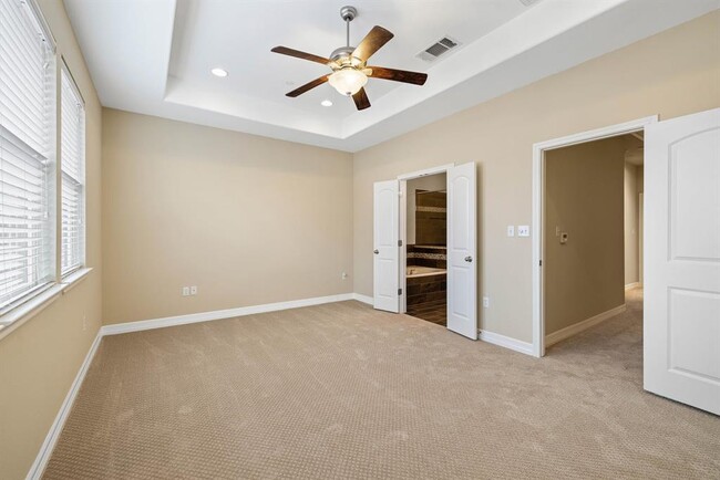 Building Photo - 11829 Terraza Cir