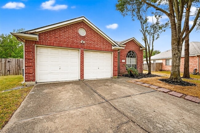 Building Photo - 307 Roans Prairie Ln