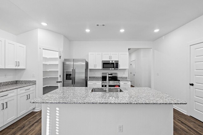 Building Photo - Charming 4-Bedroom Home – Space, Style, and Comfort!