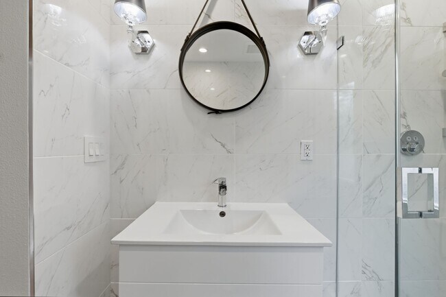 Building Photo - Exceptional Home in the Back of the Valley, Pacifica