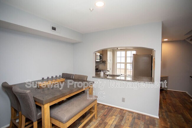 Building Photo - 4208 Aberdeen Ln