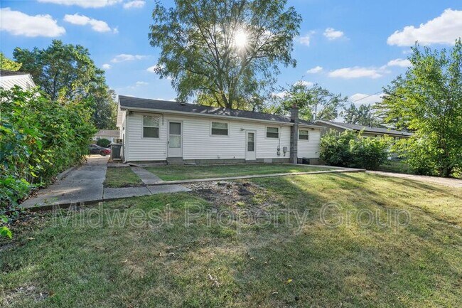 Building Photo - 615 Lynn Haven Ln