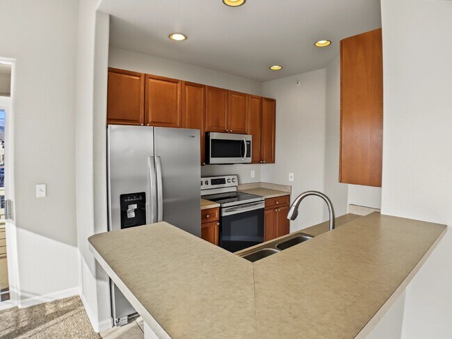 Building Photo - 8412 S Holland Ct