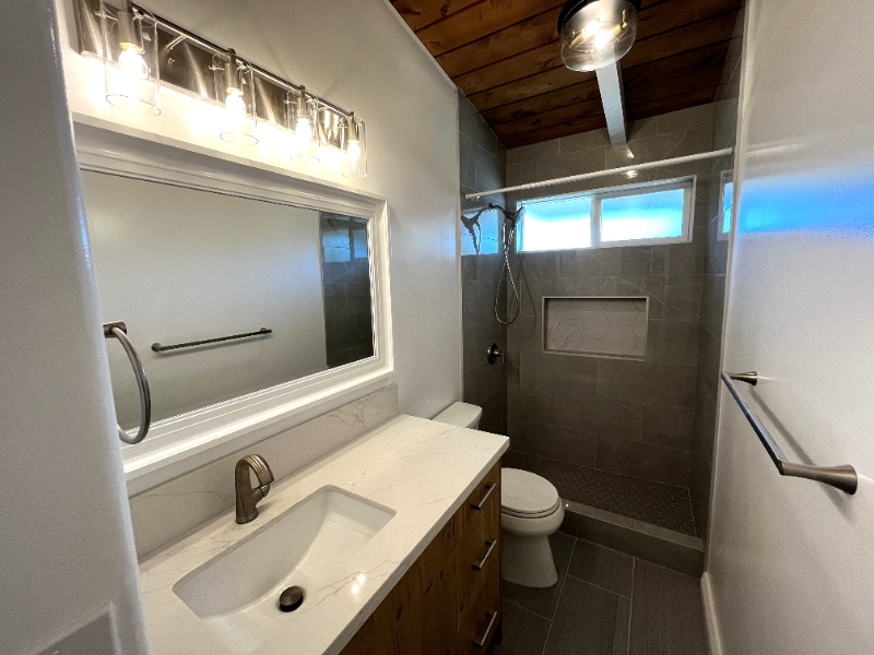 Building Photo - 201 Anapalau St