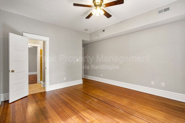 Building Photo - 2806 Monument Ave