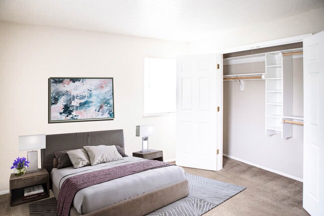 Bedroom - The Clearing