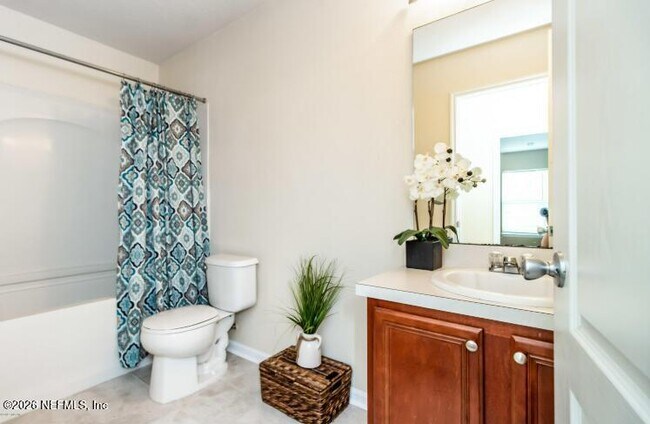 Building Photo - 2557 Reagan Lakes Ln