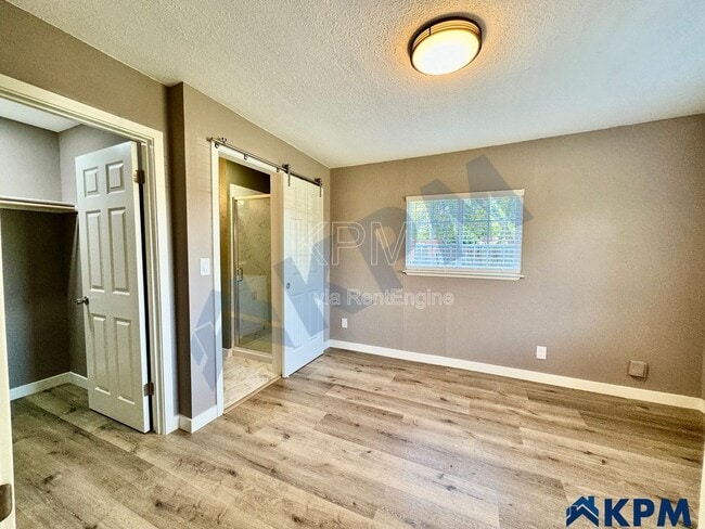 Building Photo - 316 S Gertrude Ave