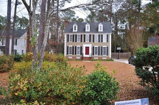 Primary Photo - Forest Acres Cul-De-Sac