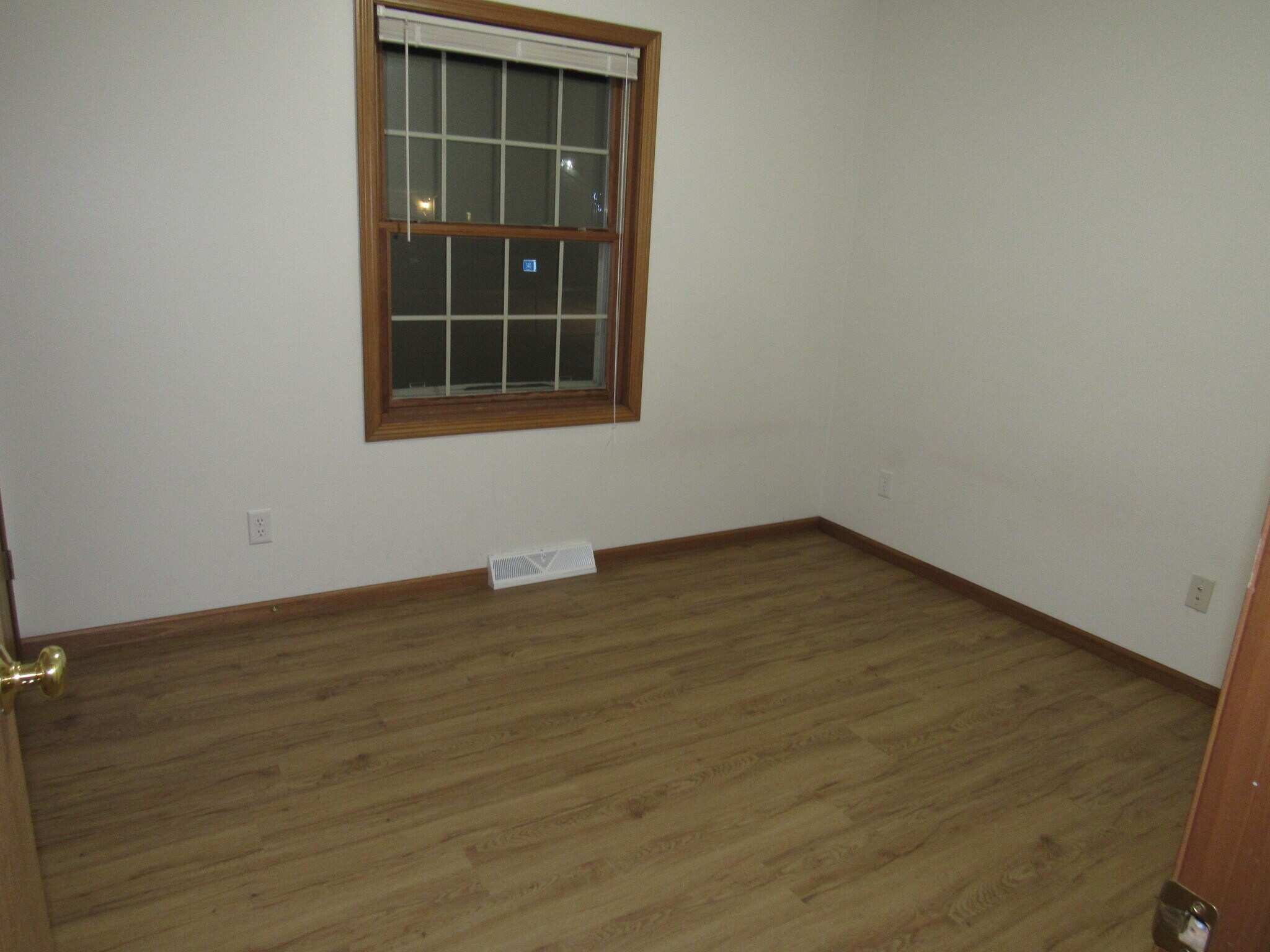 BEDROOM 1 - 540 Arrowhead Dr