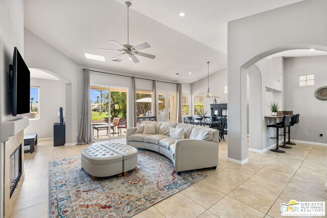 Building Photo - 50280 Spyglass Hill Dr