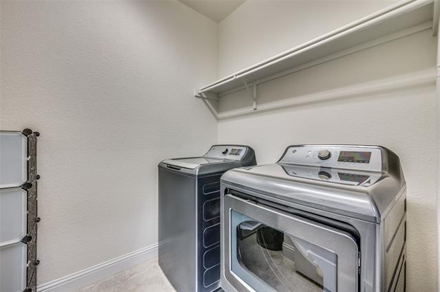 Building Photo - 4128 Wood River Trl