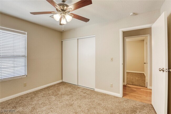 Building Photo - 3922 Gulliver St