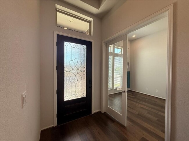 Building Photo - 156 Santa Maria St