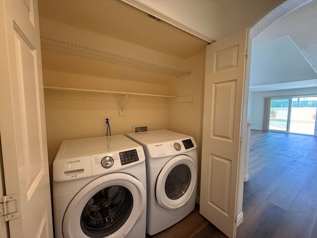 Building Photo - Spacious 4BD/2.5BA Home in Sorrento Valley with Pool, Private Balcony & In-Unit Laundry