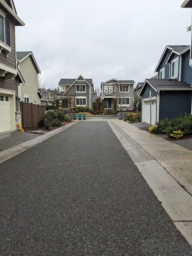 Building Photo - 18716 44th Drive SE