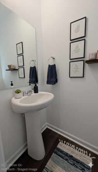 Building Photo - 3111 Vitner Dr