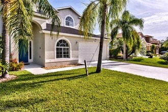 Building Photo - 11533 Woodmount Ln