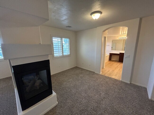 Building Photo - 11783 N 143rd Ave