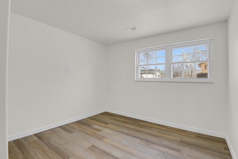 Building Photo - 6615 Athletic Ave