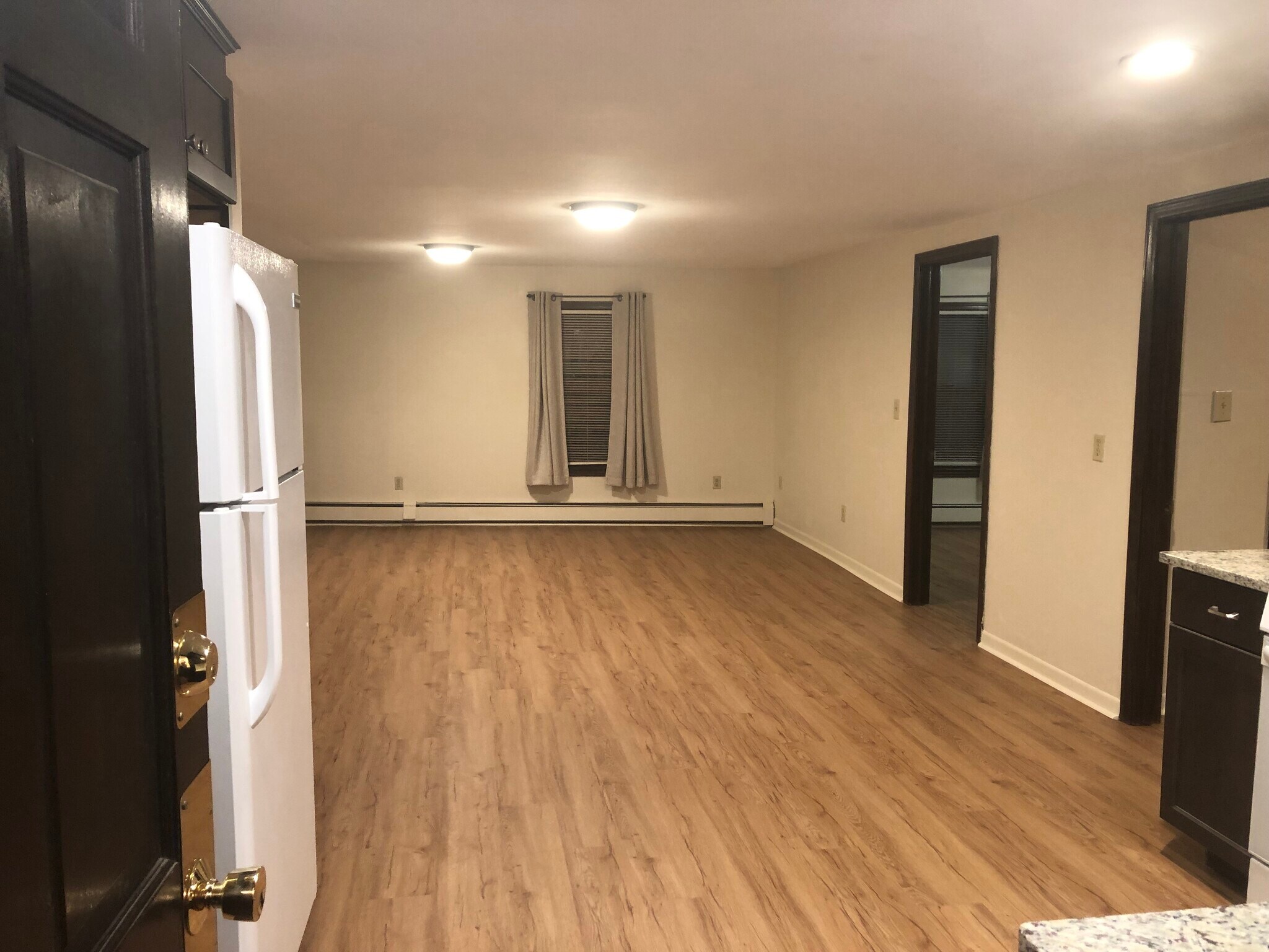 Building Photo - 7 Grandview Rd