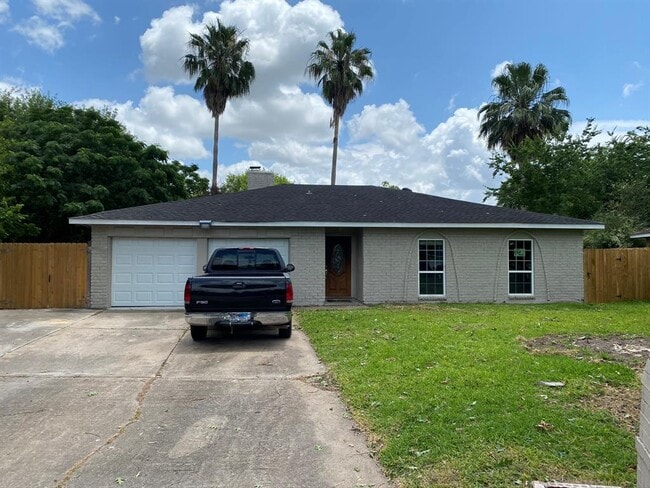 Primary Photo - 6211 Westwick Dr