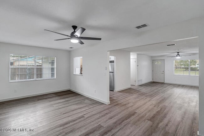 Building Photo - 407 Cassandra Ln