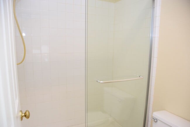 Building Photo - SPRING VALLEY 1 STORY HOME