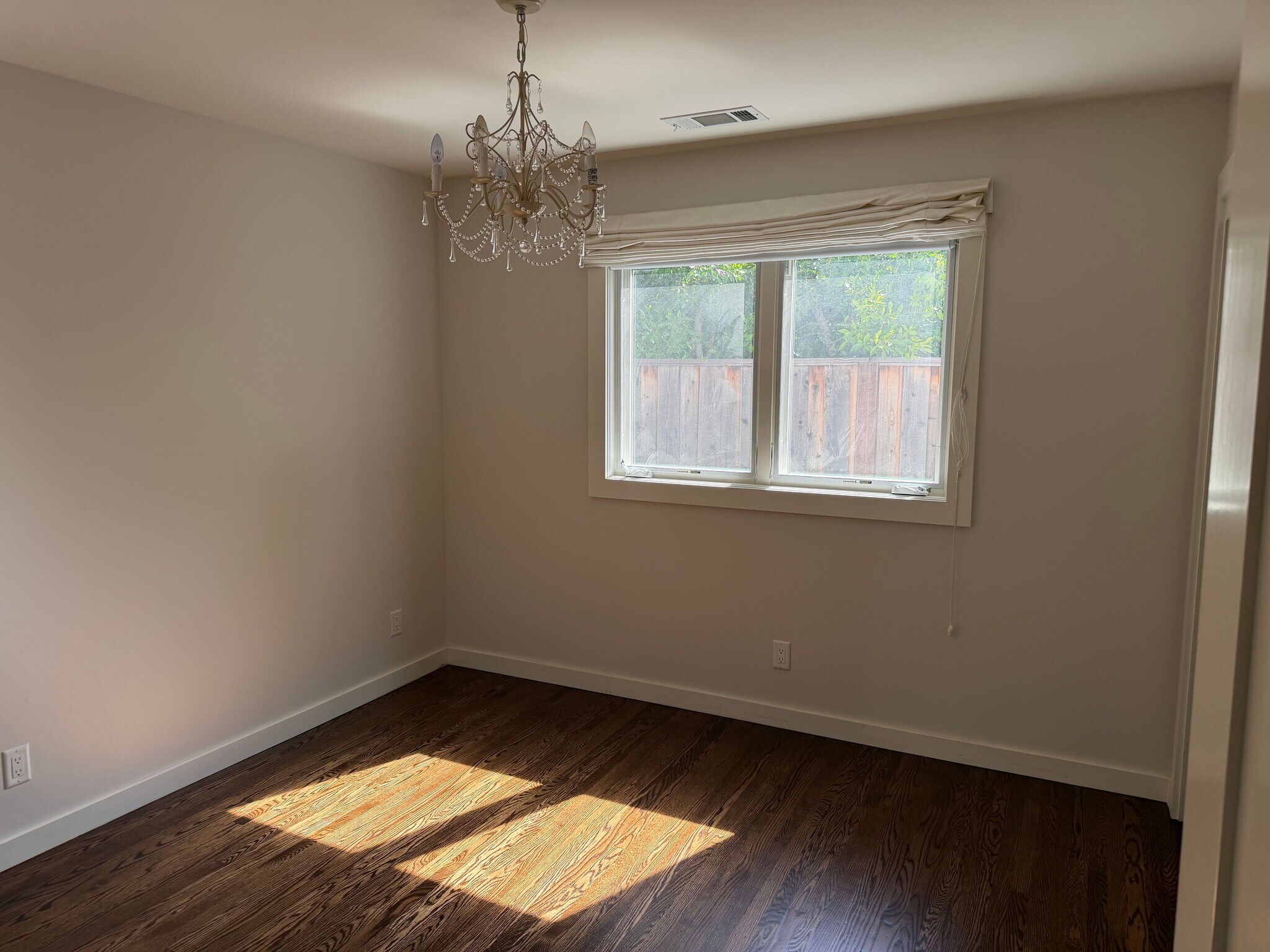 Building Photo - 850 Cherrystone Dr