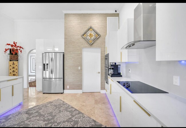 Building Photo - 10851 Japonica Ct