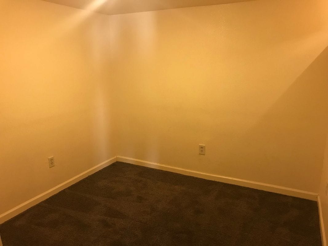 Building Photo - 630 E Boulder St